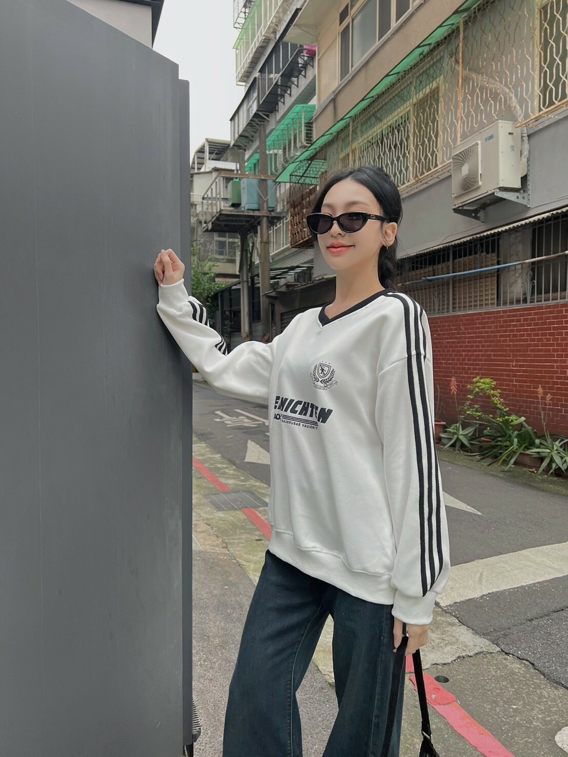 運動風球衣大學T/四色