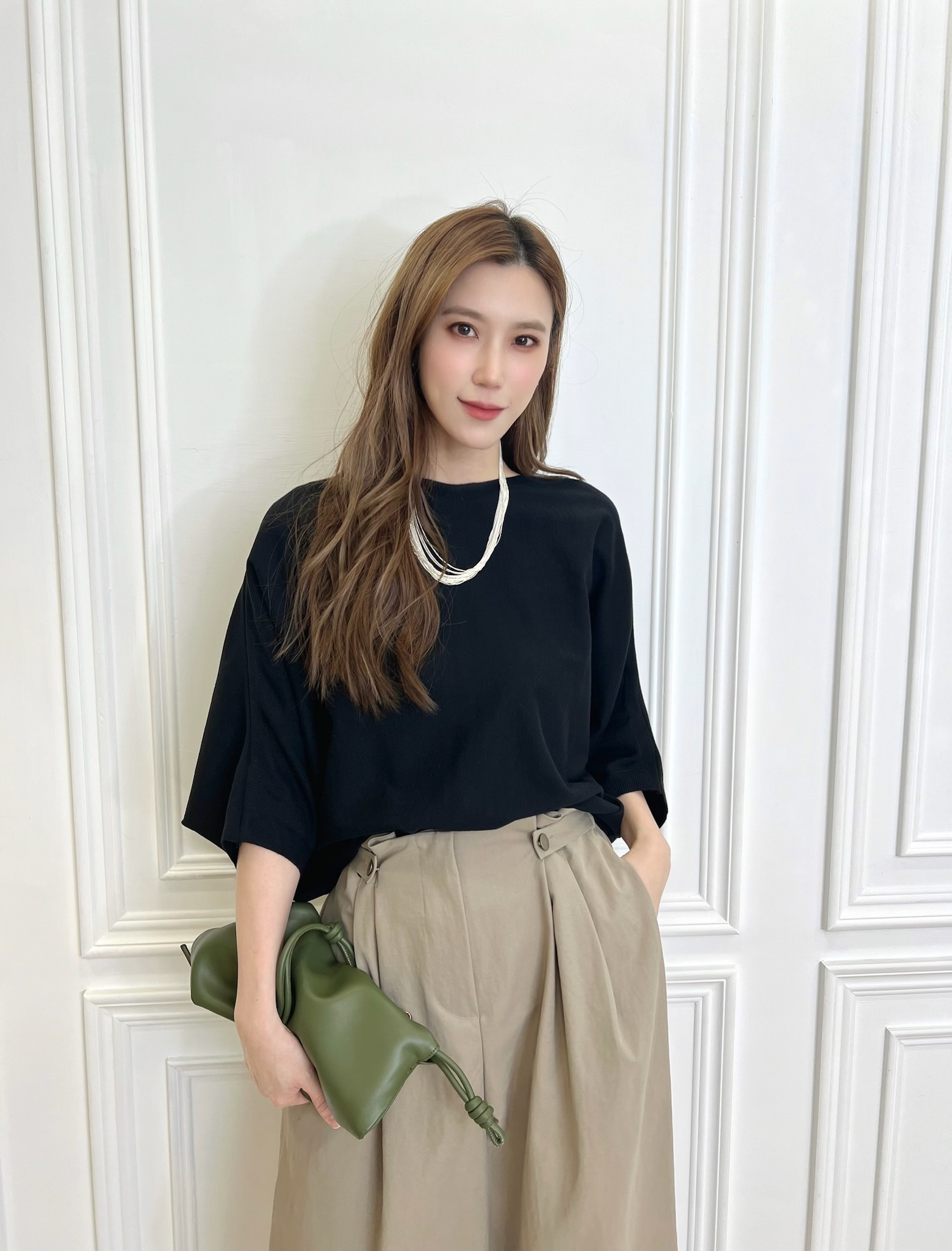 細緻針織船領飛鼠袖上衣