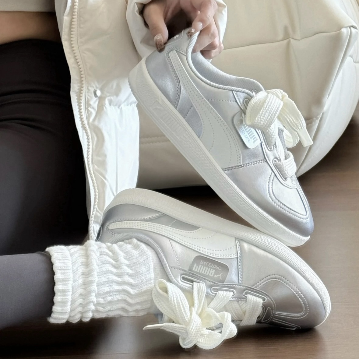 <閃閃惹人愛!!!✨>Puma Palermo 銀奶油 粗鞋帶 液態銀