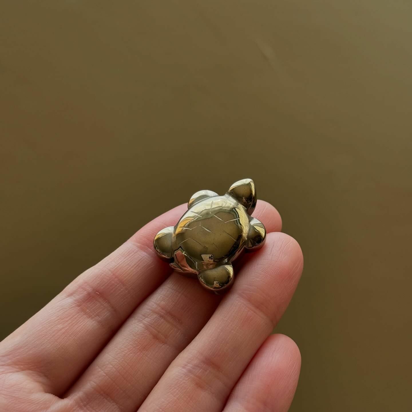 [原石] 黃鐵礦 迷你招財龜 適合放錢包、隨身攜帶