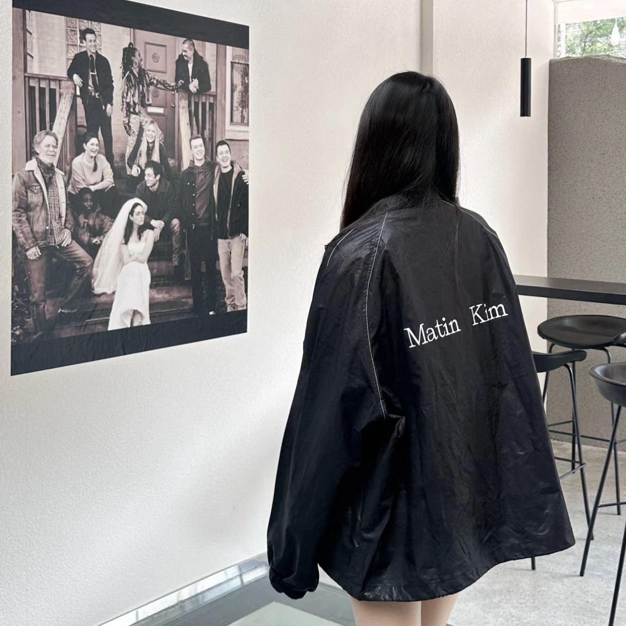 MATIN KIM LOGO COATING JUMPER 亮面教練外套 黑色/預購