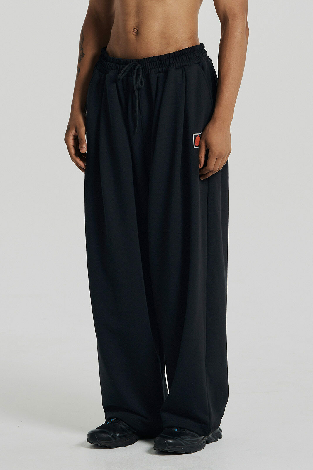 HDEX Giant Fit Sweatpants - BLACK