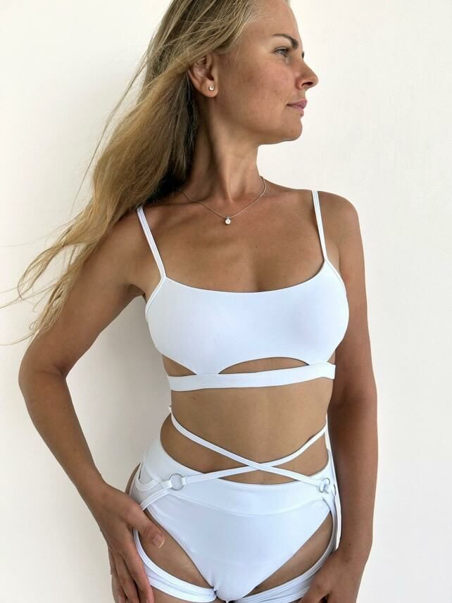 Tizzy Top-White