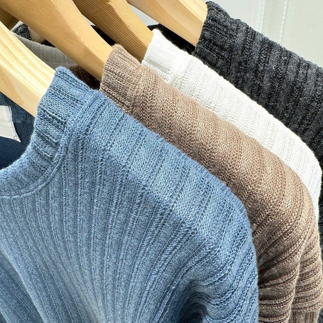 淨色暗直紋長袖衫 VOID-044T