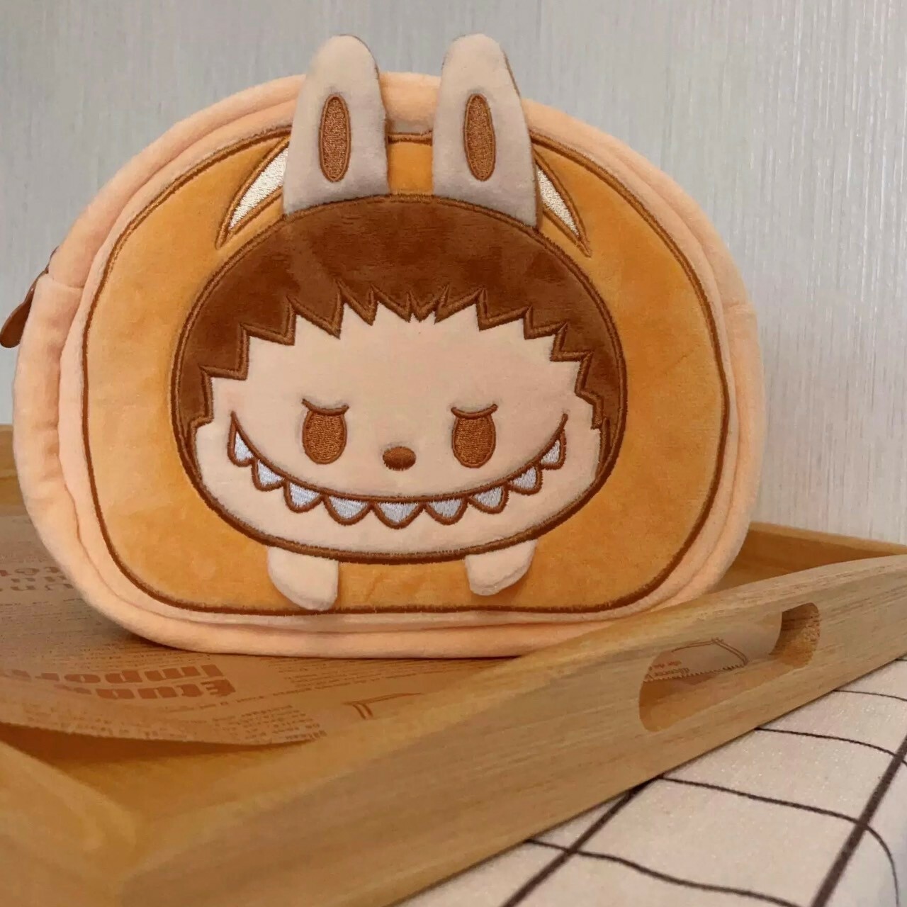 POP MART 泡泡瑪特 泡泡萌粒烤麵包系列 拉布布 Labubu 絨毛 收納包 -泡泡瑪特城市樂園