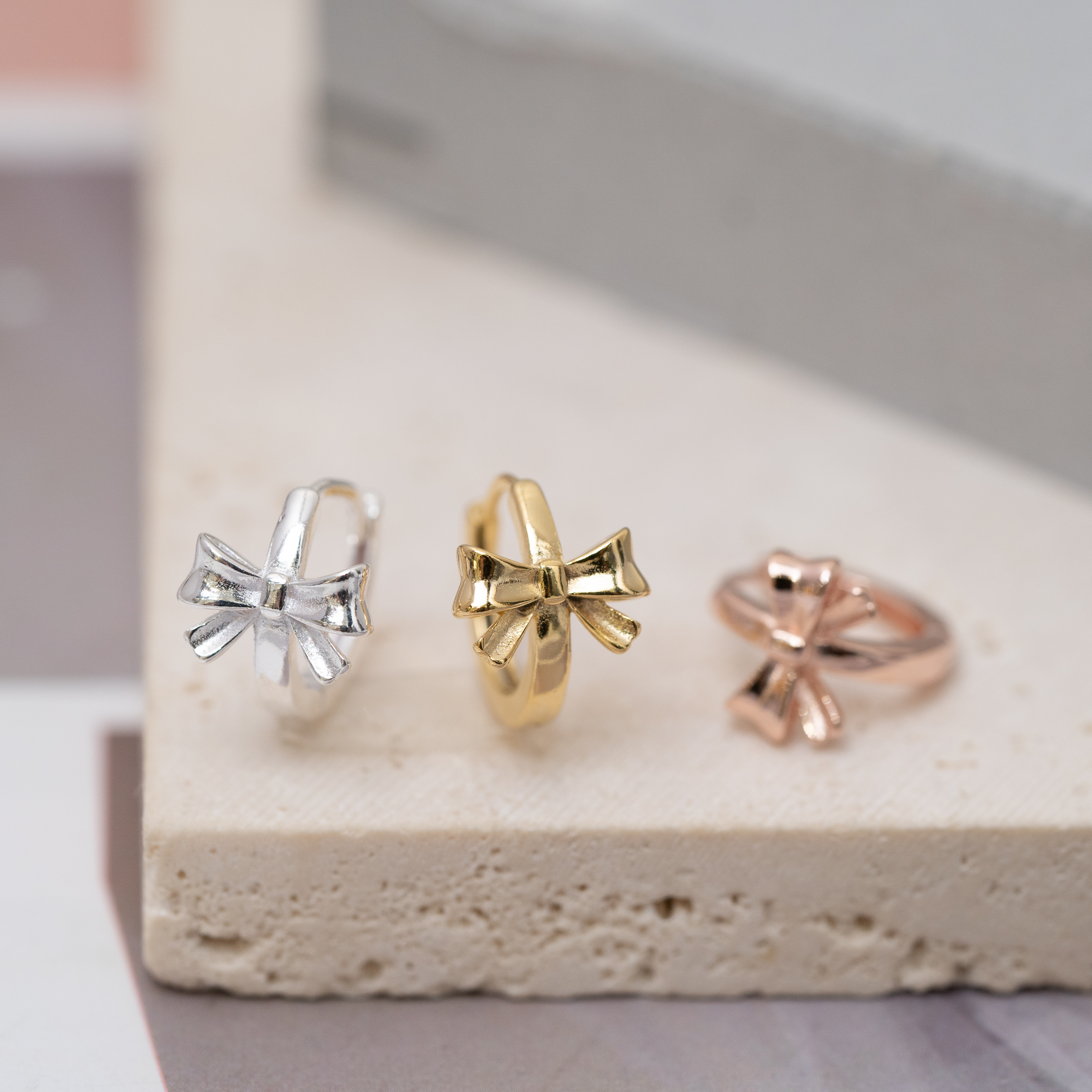 Sve22(蝴蝶結圈耳環）