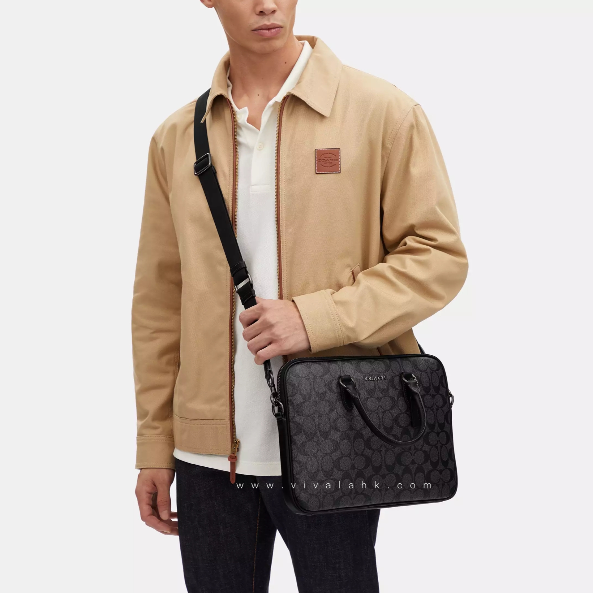 Coach - Liam Compact Brief In Signature Canvas (CJ630)