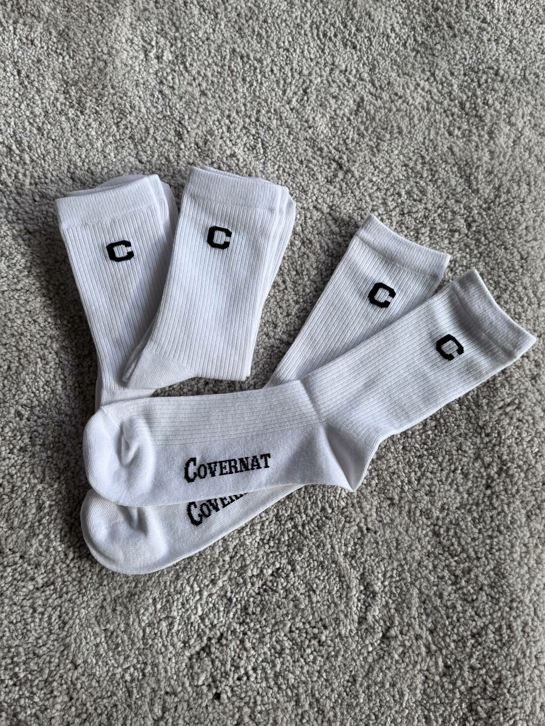 【現貨】COVENAT 復古小腿襪 白襪