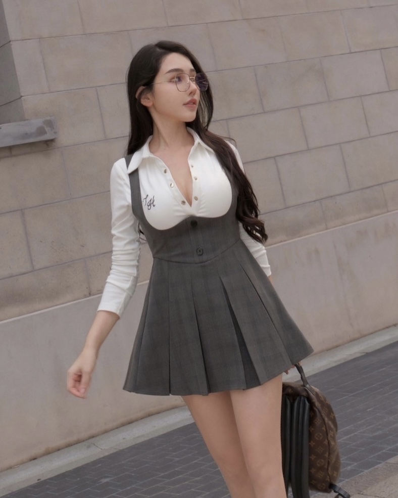 訂製-經典格紋寬百褶吊帶裙