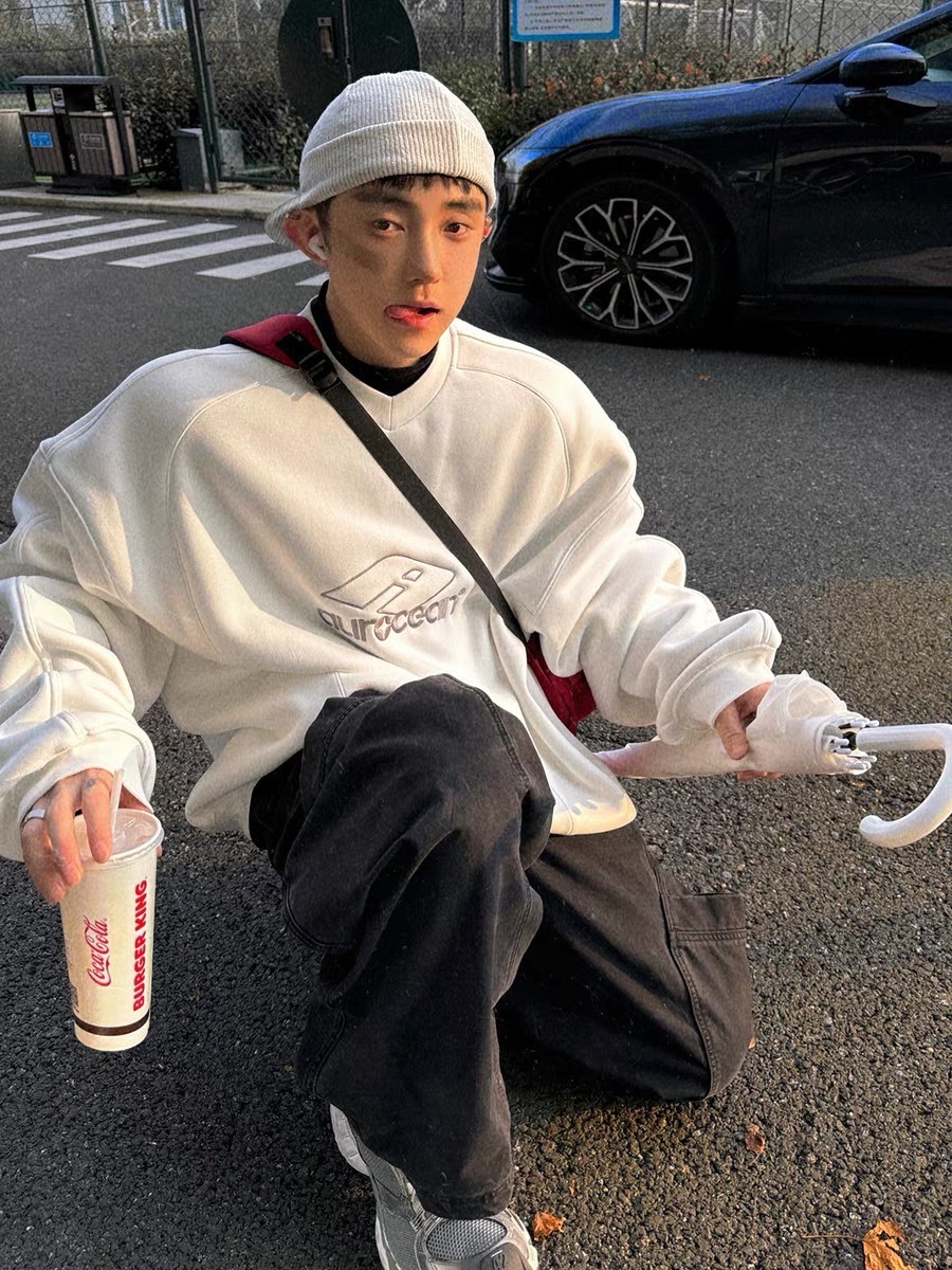 Aurocean 奶痞少年復古運動500克加絨衛衣