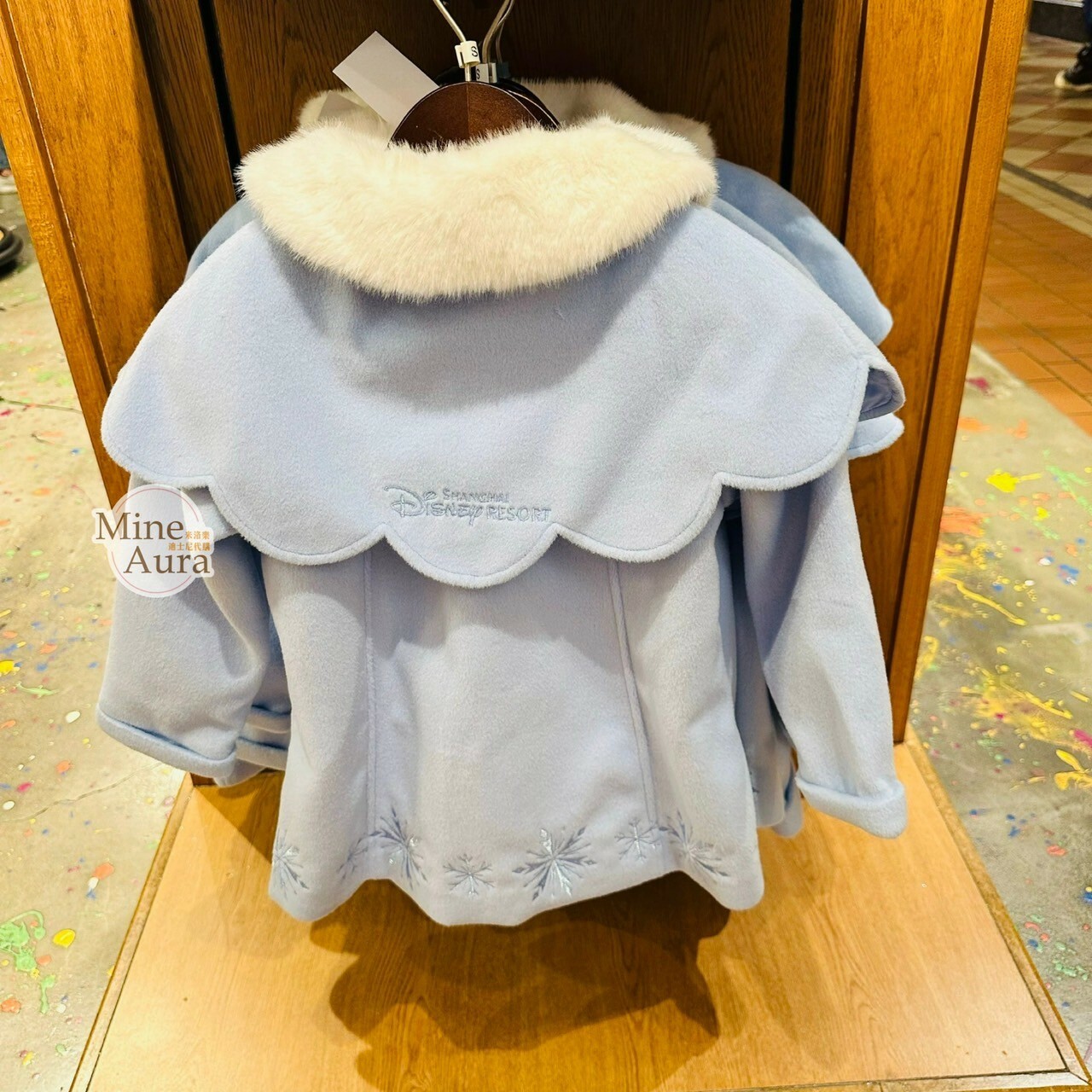 艾莎 Elsa 毛毛披肩 刺繡雪花 兒童 毛呢 外套 冰雪奇緣 Frozen -上海迪士尼樂園
