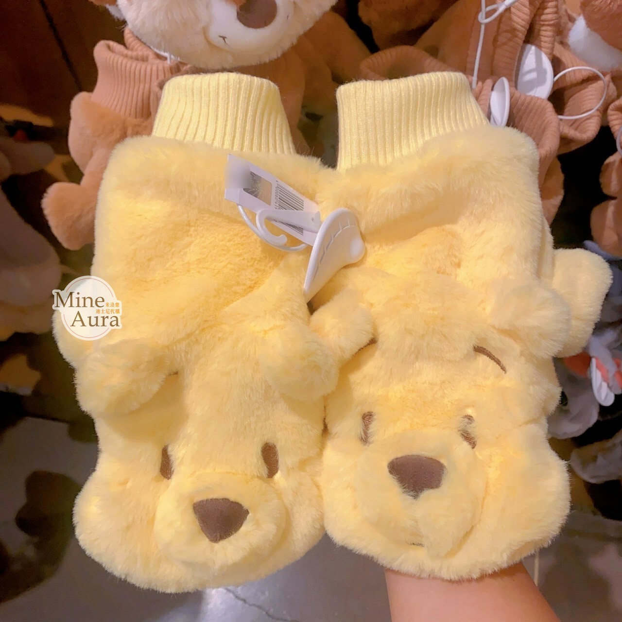 小熊維尼 Winnie the Pooh 大頭絨毛 造型 保暖 露指 手套 -上海迪士尼樂園