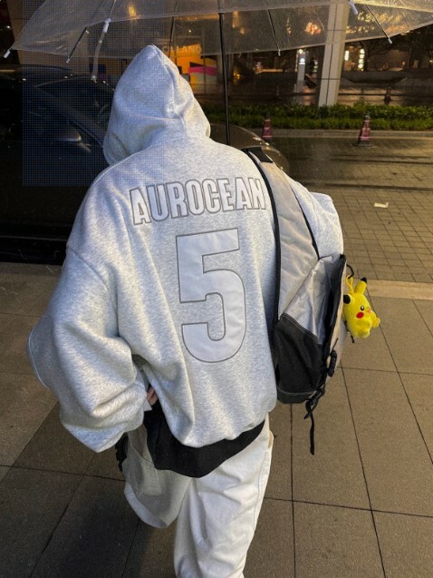 Aurocean 加絨500克重磅貼布繡字母連帽衛衣