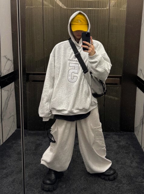 Aurocean 加絨500克重磅貼布繡字母連帽衛衣