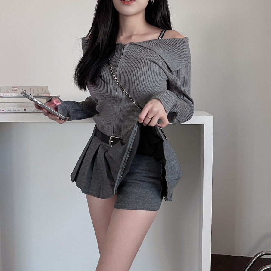 【約會短裙】DOMISS厚磅辣妹百褶A字短裙-2色(附皮帶) 百褶裙 (現+預)