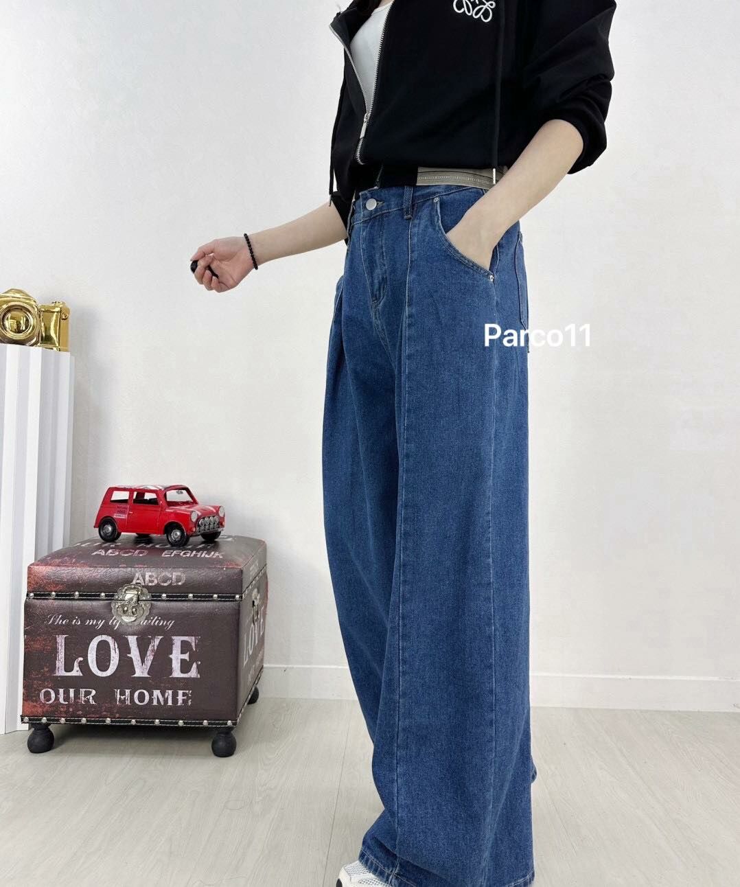 【顯瘦腿長的壓摺牛仔寬褲】（預購/年後追加發貨）