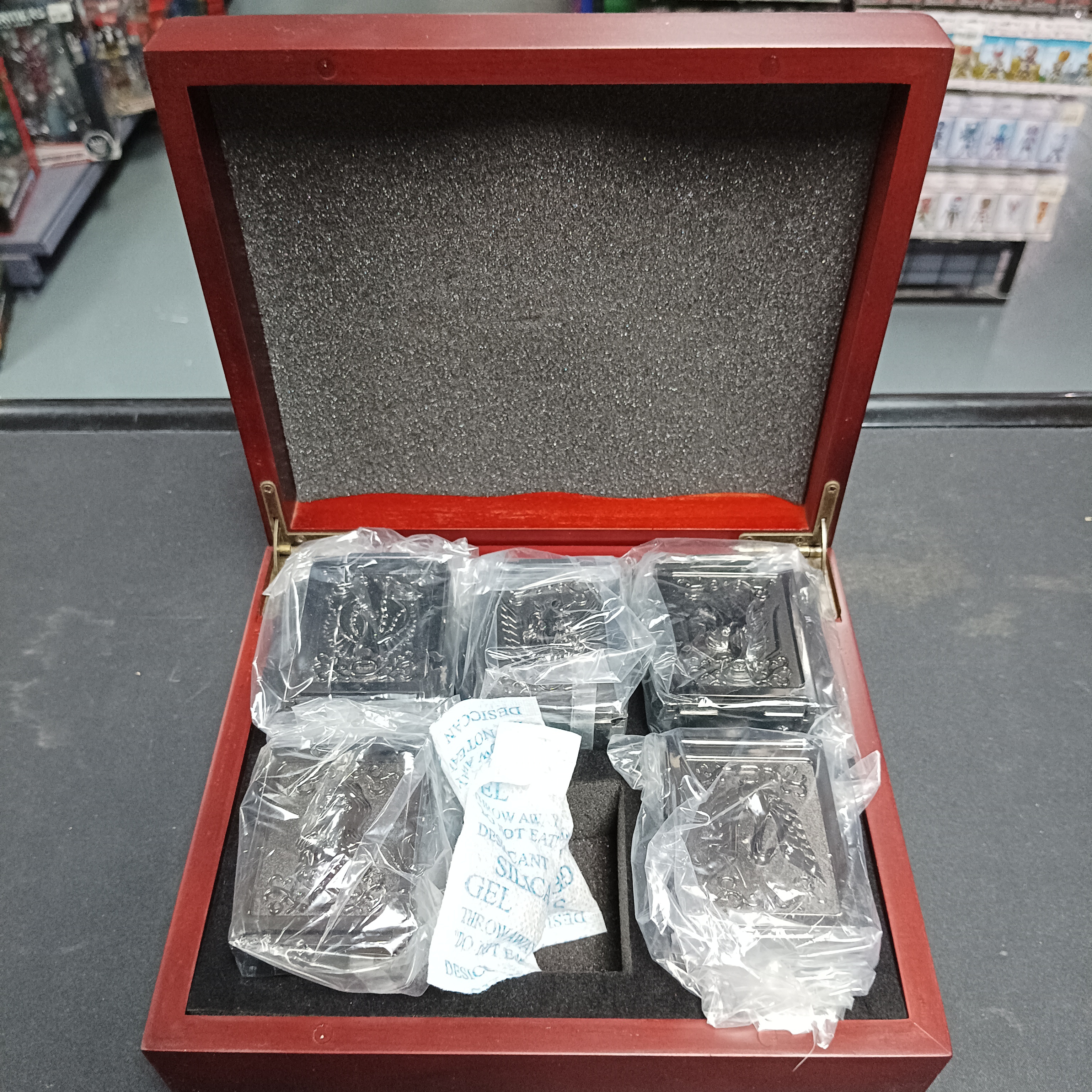 聖鬥士星矢-pandora box 暗黑五小强聖衣箱 副厰