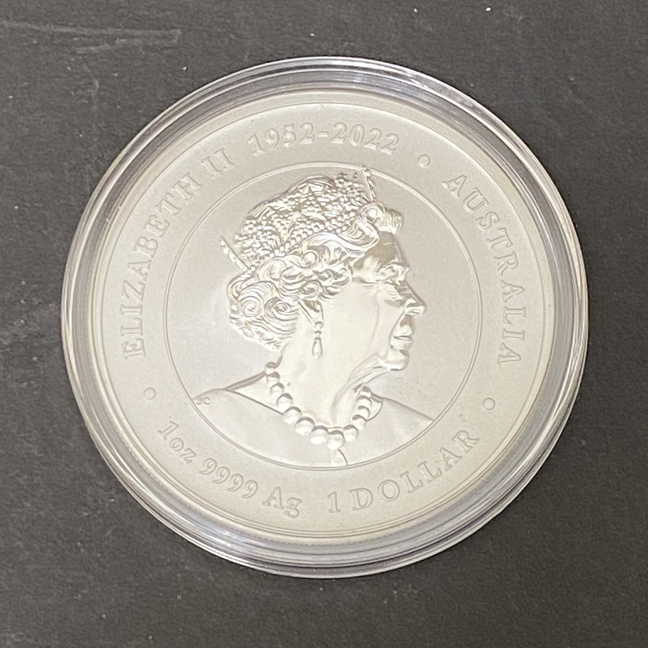 2024 Australia 1 oz Golden Colour Dragon, Year of the Dragon (99.99% silver) (3rd series)