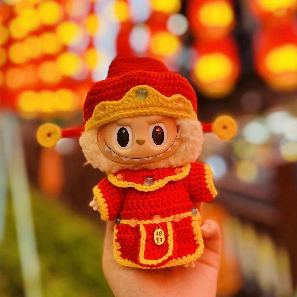 拉布布 LABUBU 心動馬卡龍 吊飾專用服裝 財神爺造型套裝 (無附吊飾)