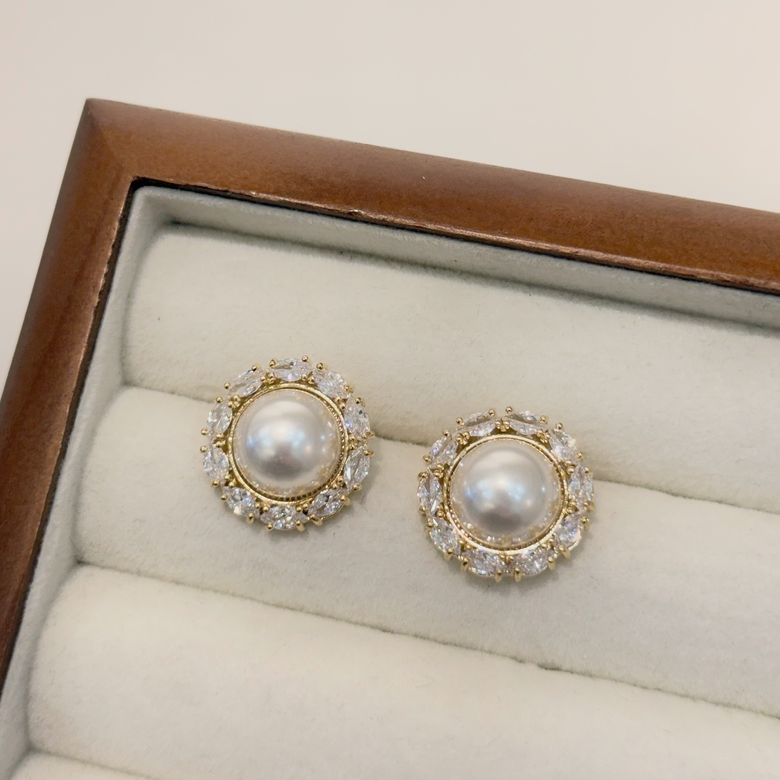 鋯石珍珠圓形耳針