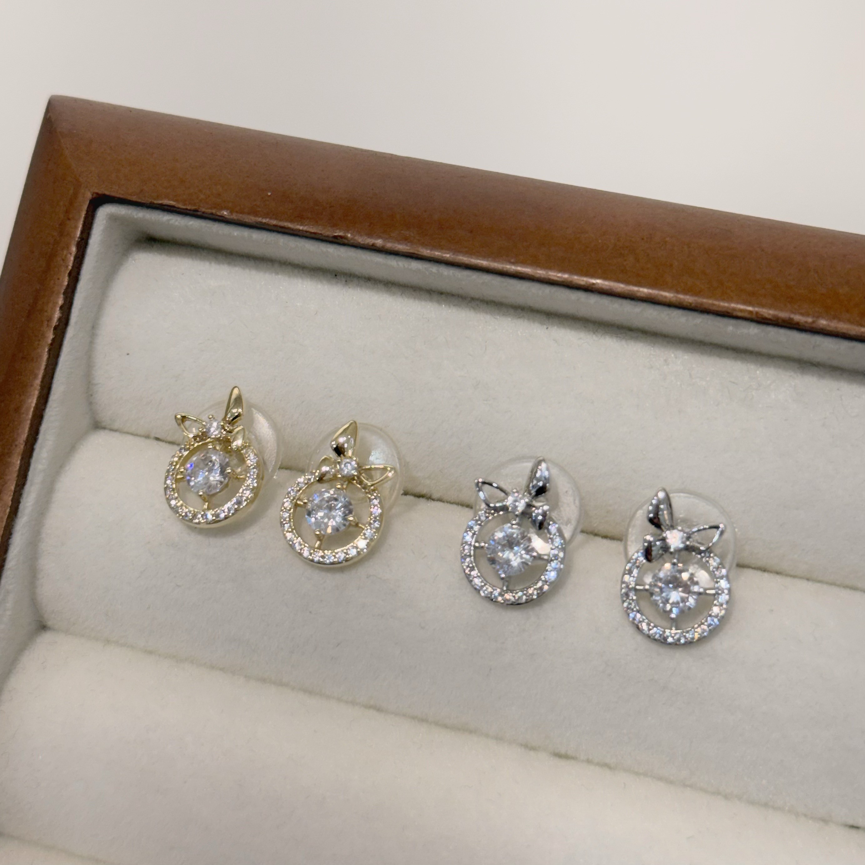 排鑽蝴蝶圈耳針