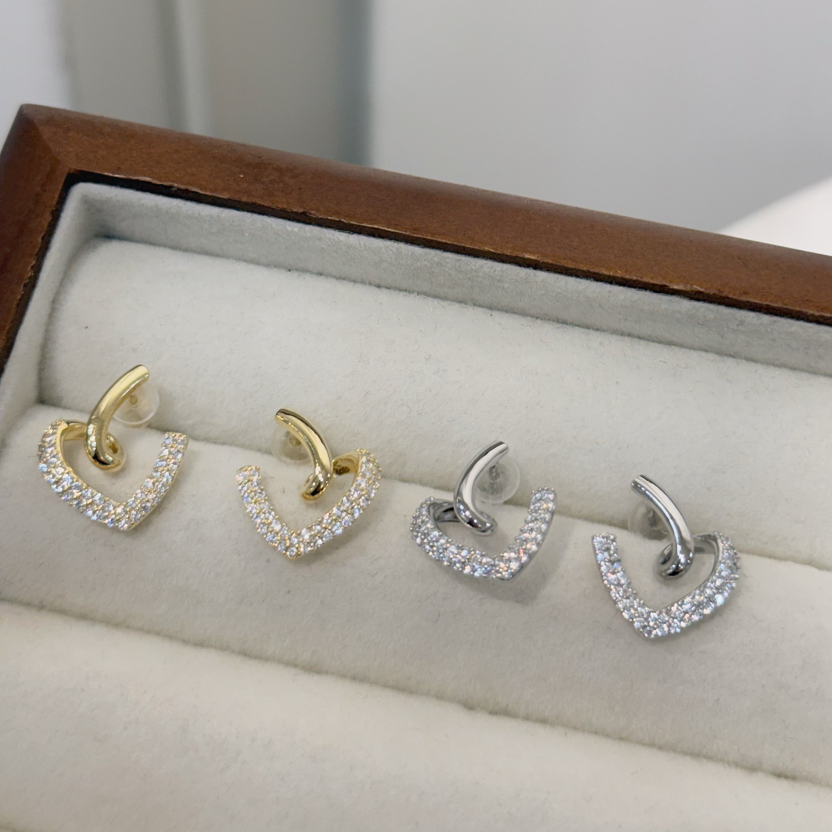 排鑽繞線愛心耳針