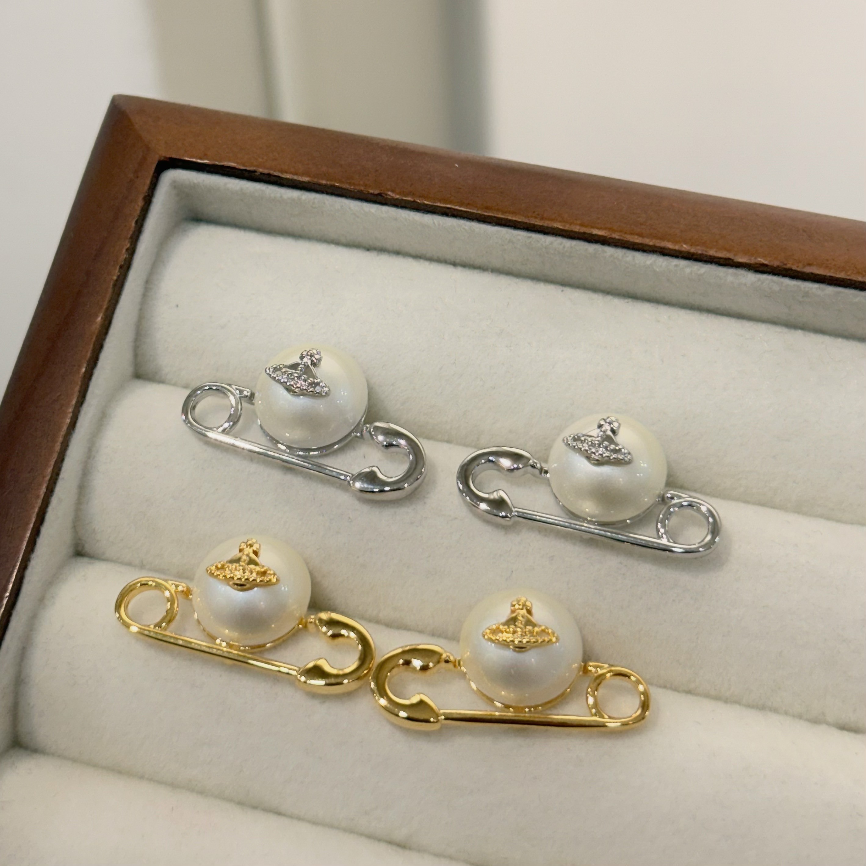 星球別針珍珠耳針