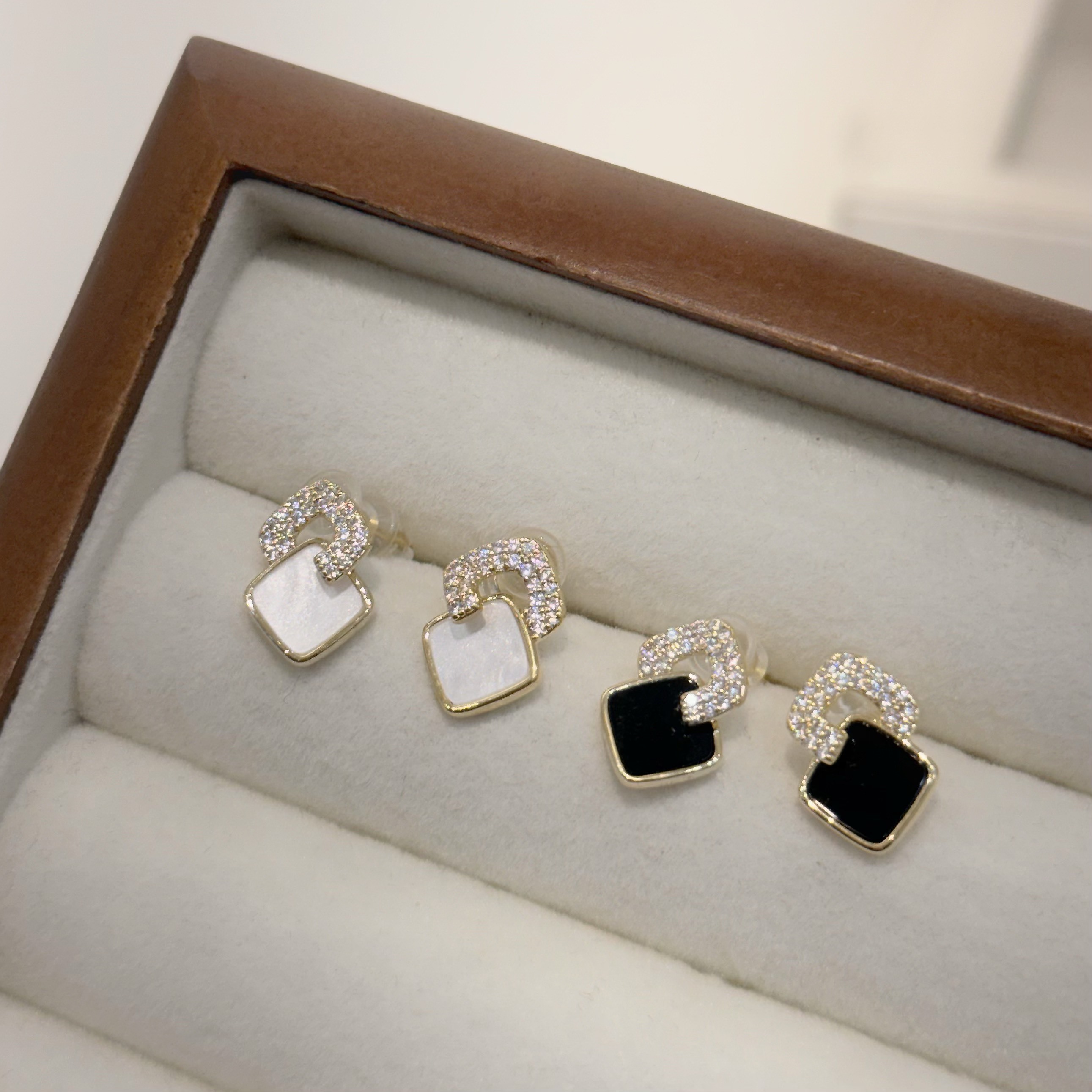 594排鑽貝殼耳針