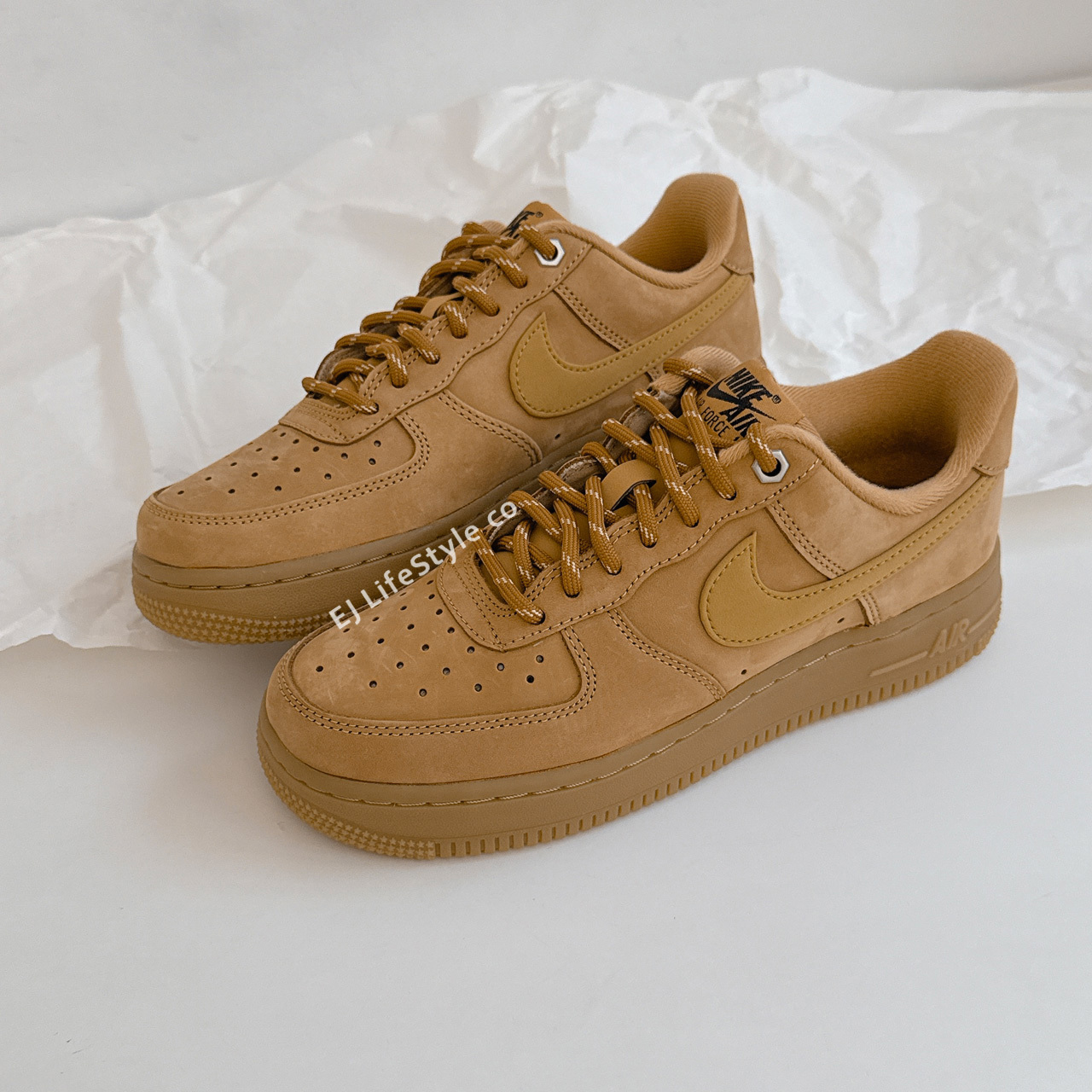 NIKE AIR FORCE 1 AF1 小麥色 卡其色 土黃色 焦糖底 女鞋 FZ7372-200 / 預購