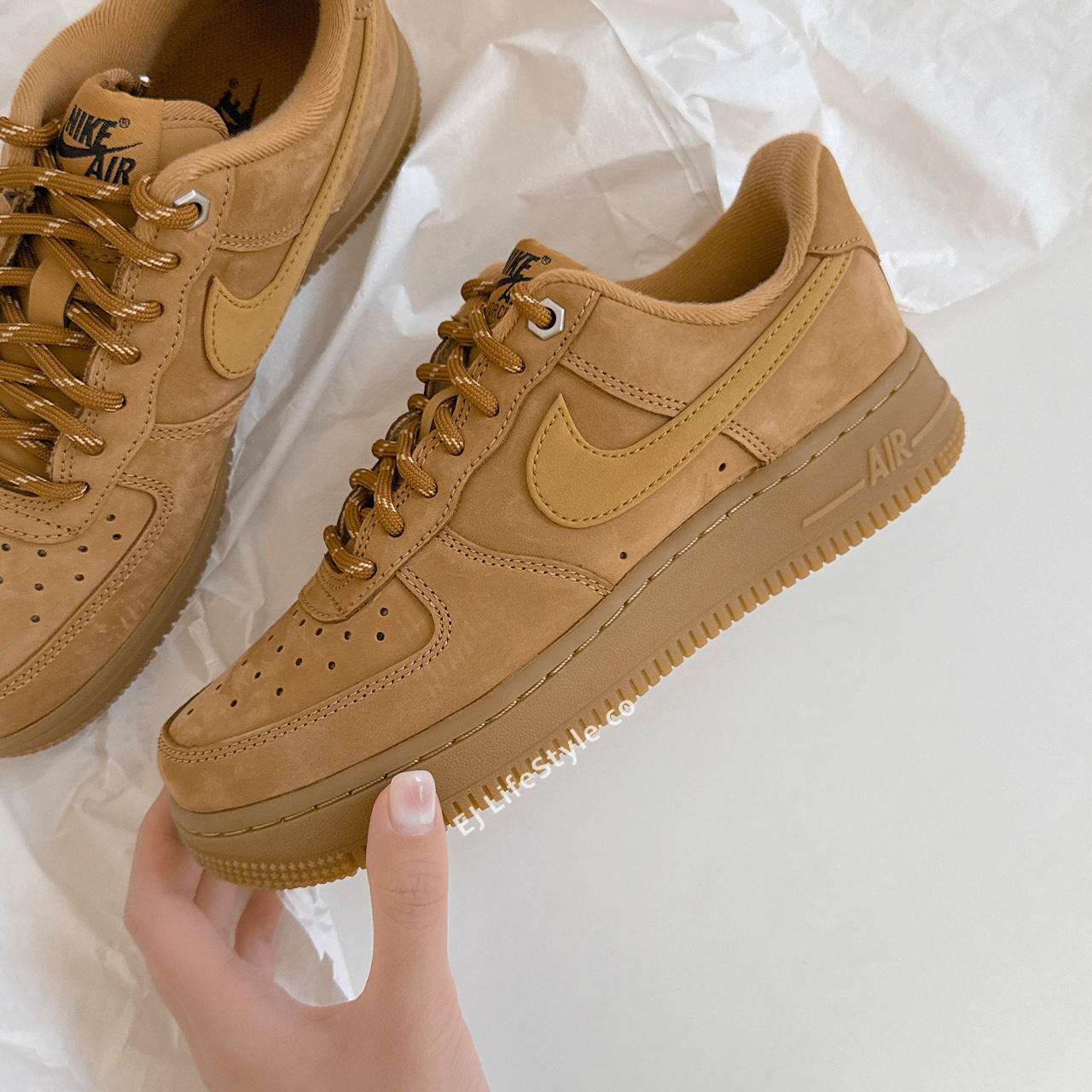 NIKE AIR FORCE 1 AF1 小麥色 卡其色 土黃色 焦糖底 女鞋 FZ7372-200 / 預購