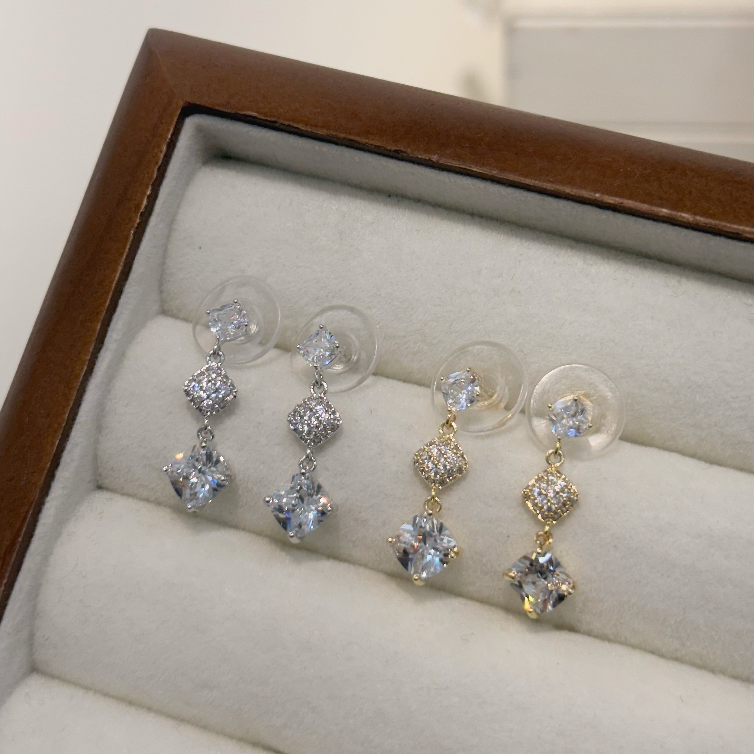 排鑽小方塊垂吊