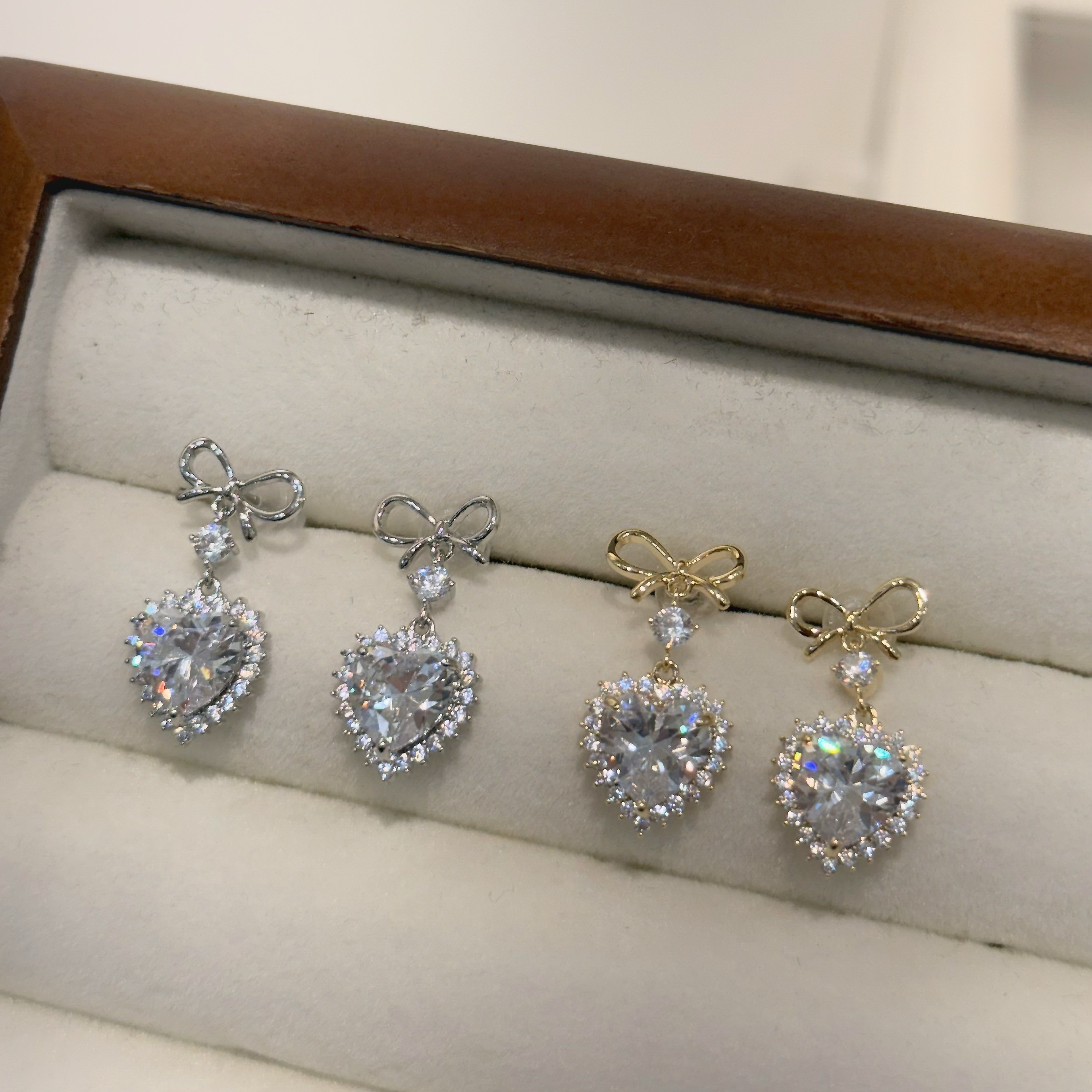 蝴蝶結愛心鑽垂吊