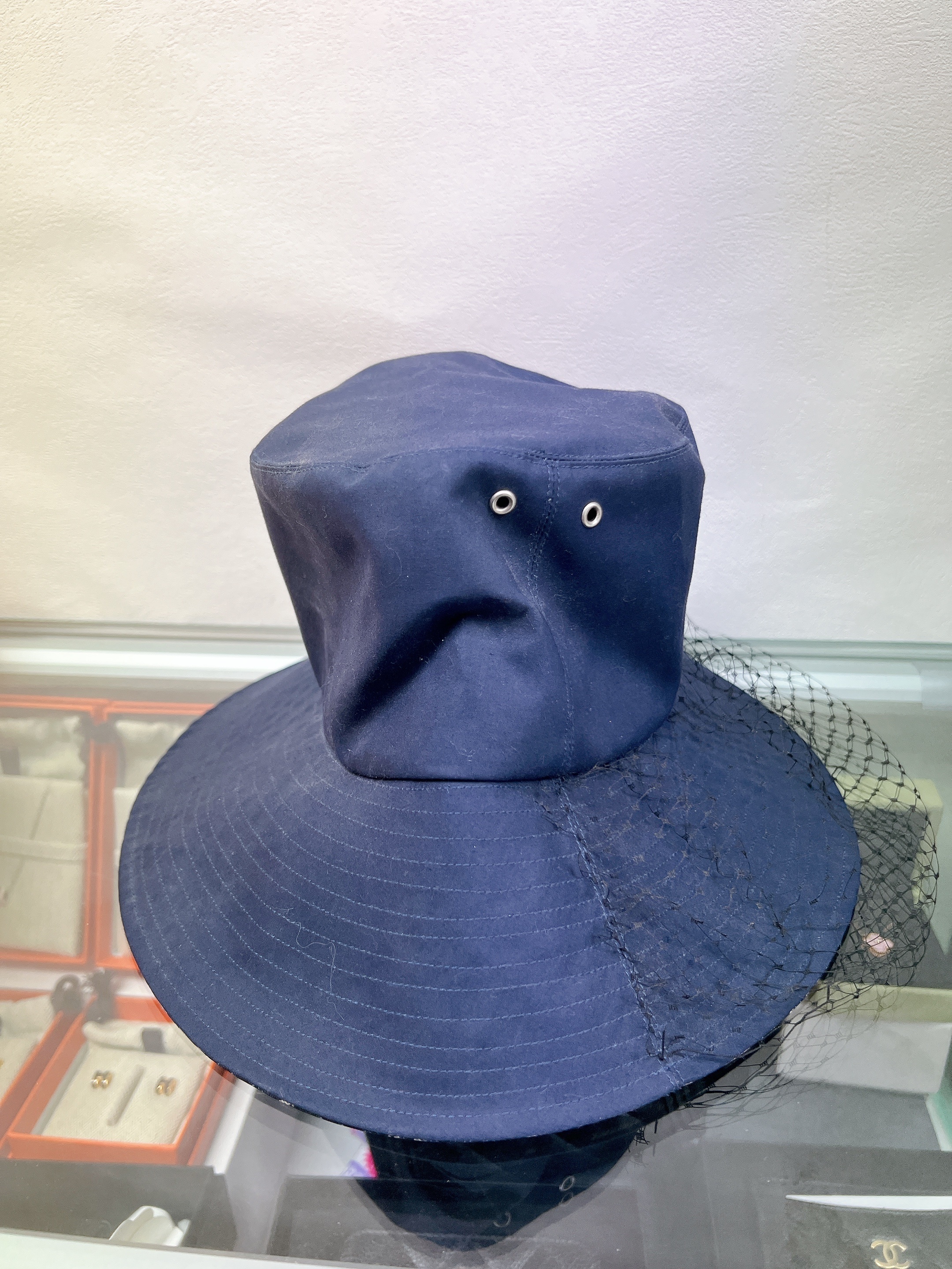 Dior hat navy (size 58)