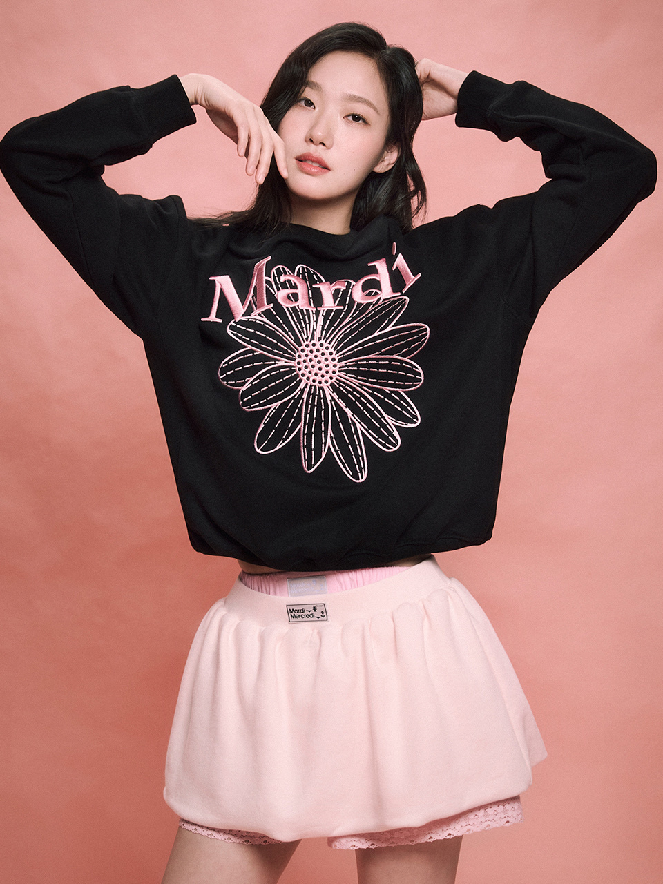 MARDI MERCREDI -  SWEATSHIRT FLOWERMARDI NEEDLEWORK (BLACK PINK)