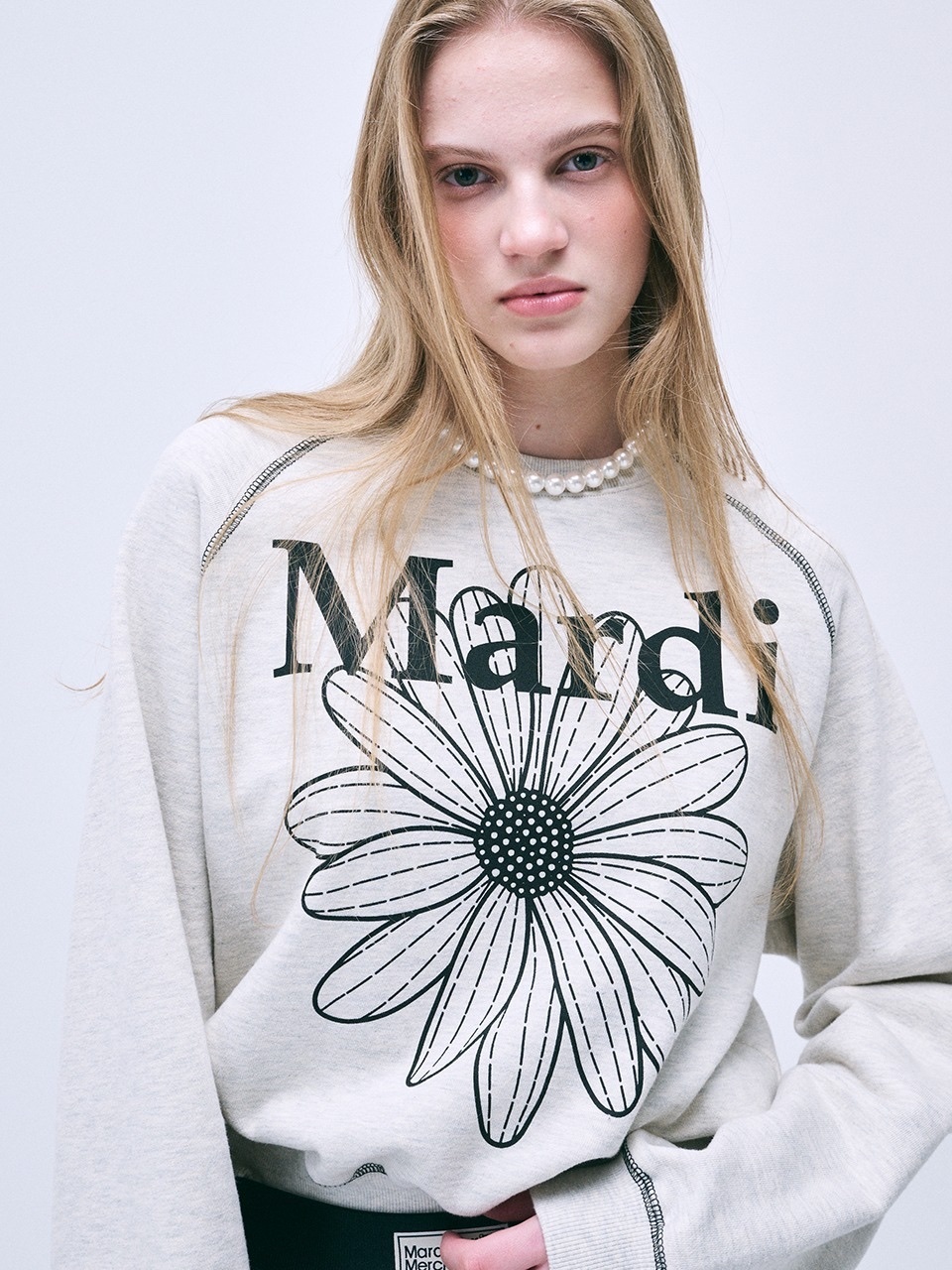 MARDI MERCREDI - SWEATSHIRT RAGLAN FLOWERMARDI (OATMEAL BLACK)