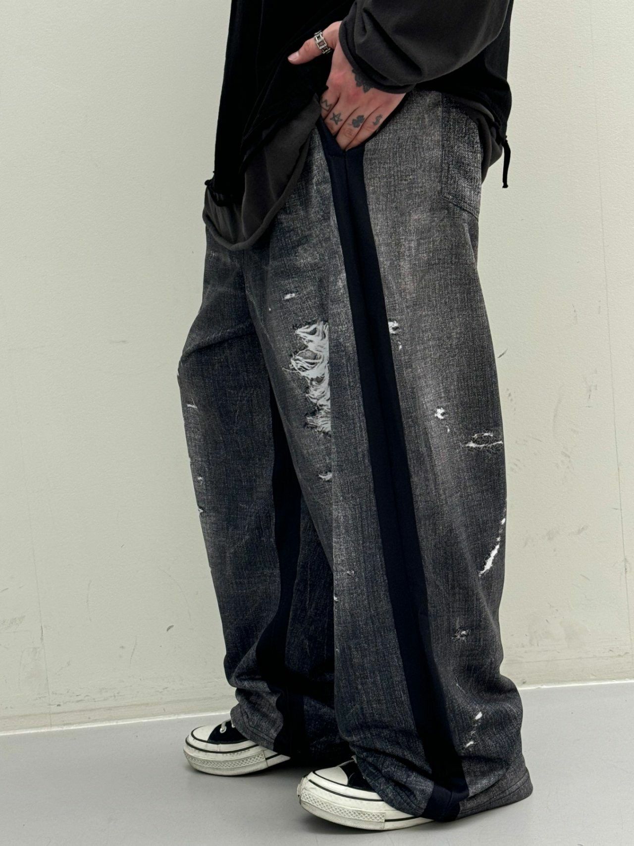 仿破爛牛仔圖案鬆身棉褲 GLAMOUR-059P