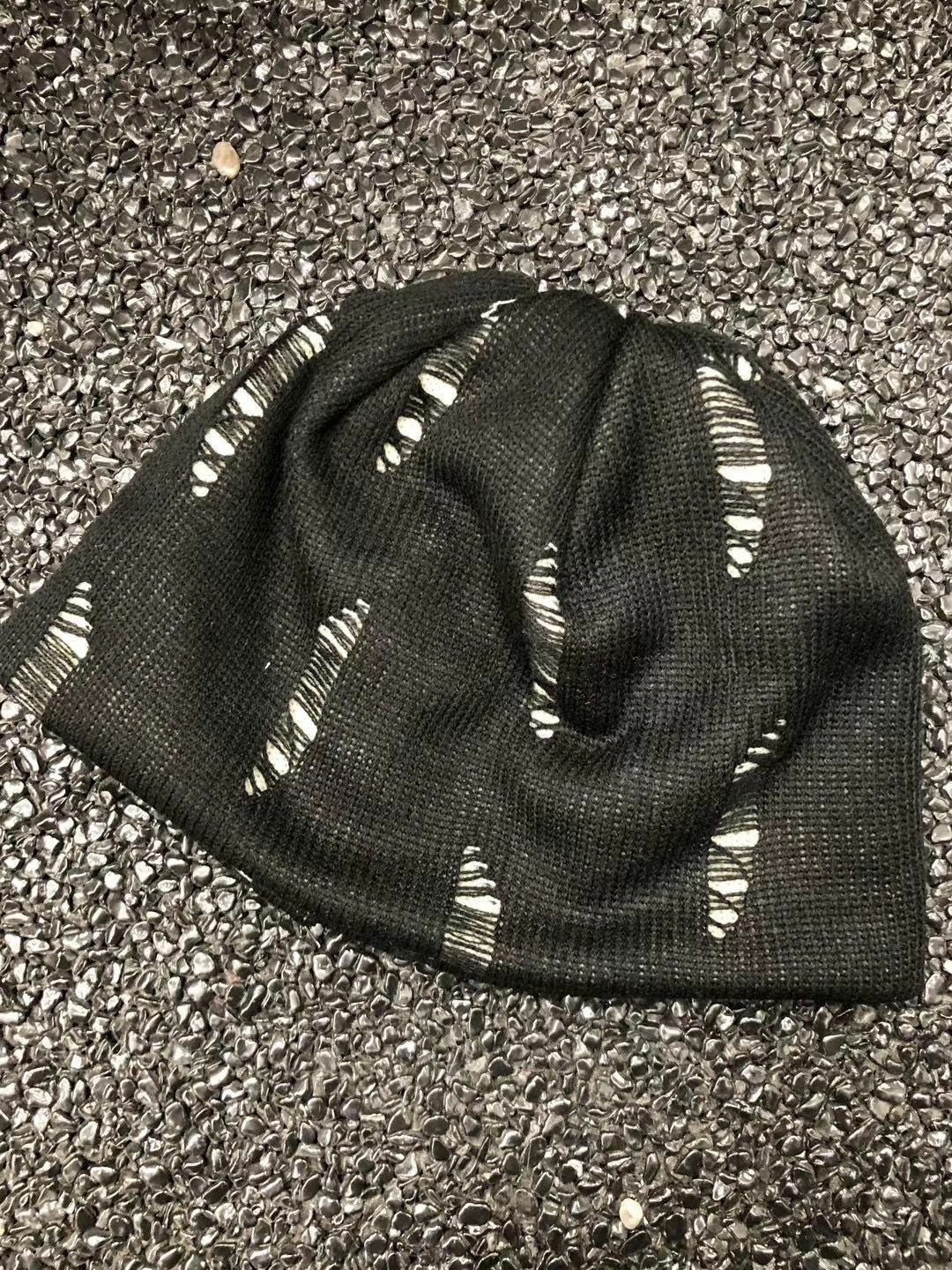 破洞針織冷帽 SWAG-004H