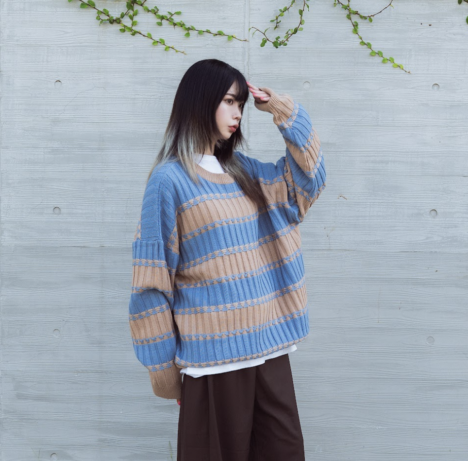 JIN UNIVERSAL🇰🇷 條紋針織毛衣