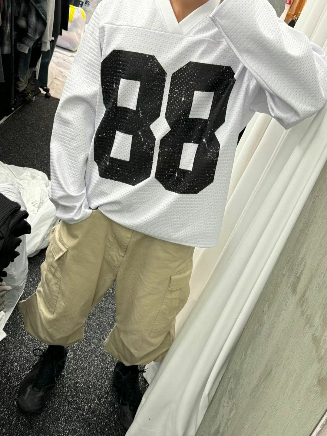 V領數字長袖衫 SWAG-007T