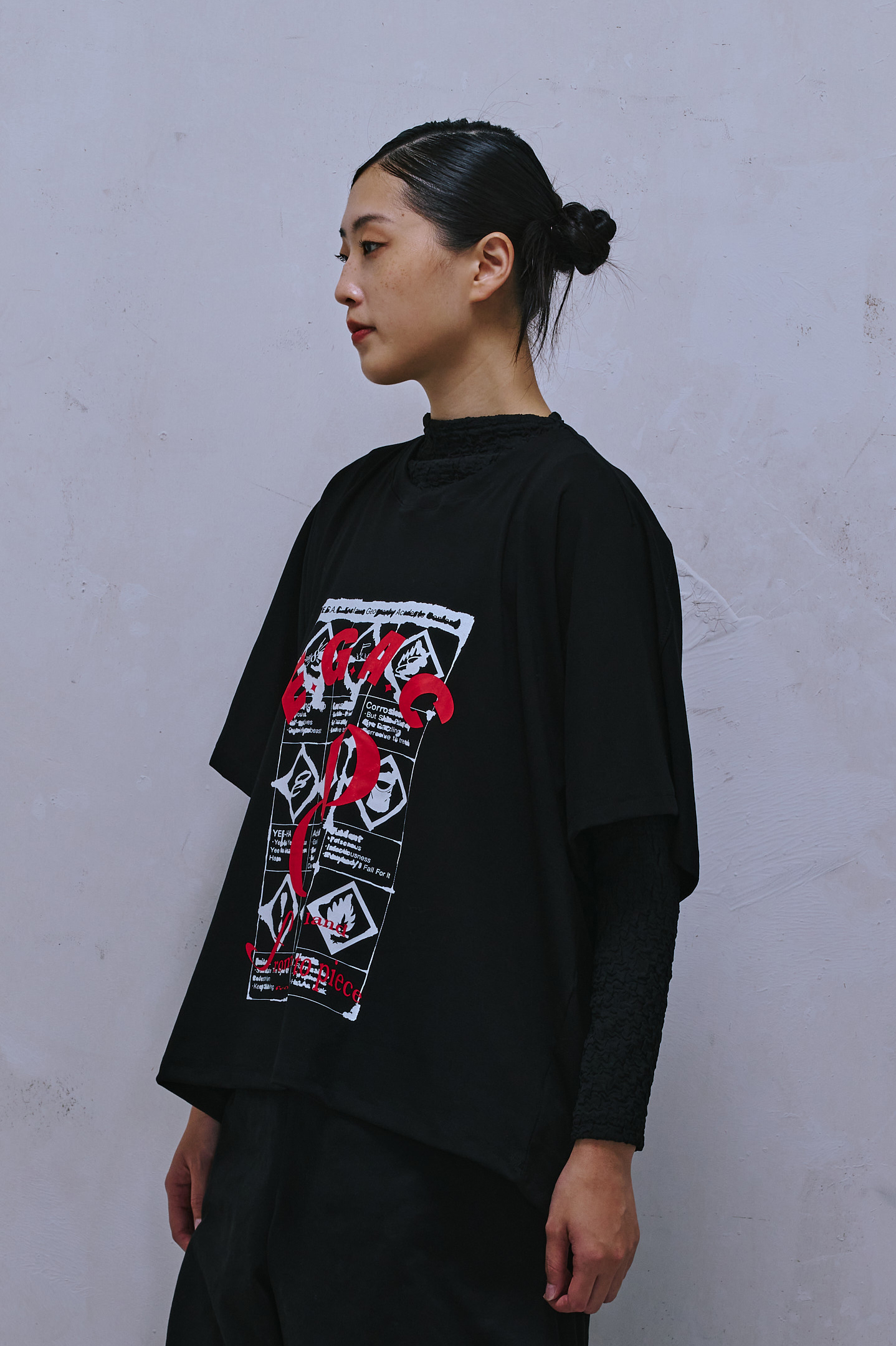 POSTER PRINT SHORT-SLEEVE “JUST LIKE T” TEE
