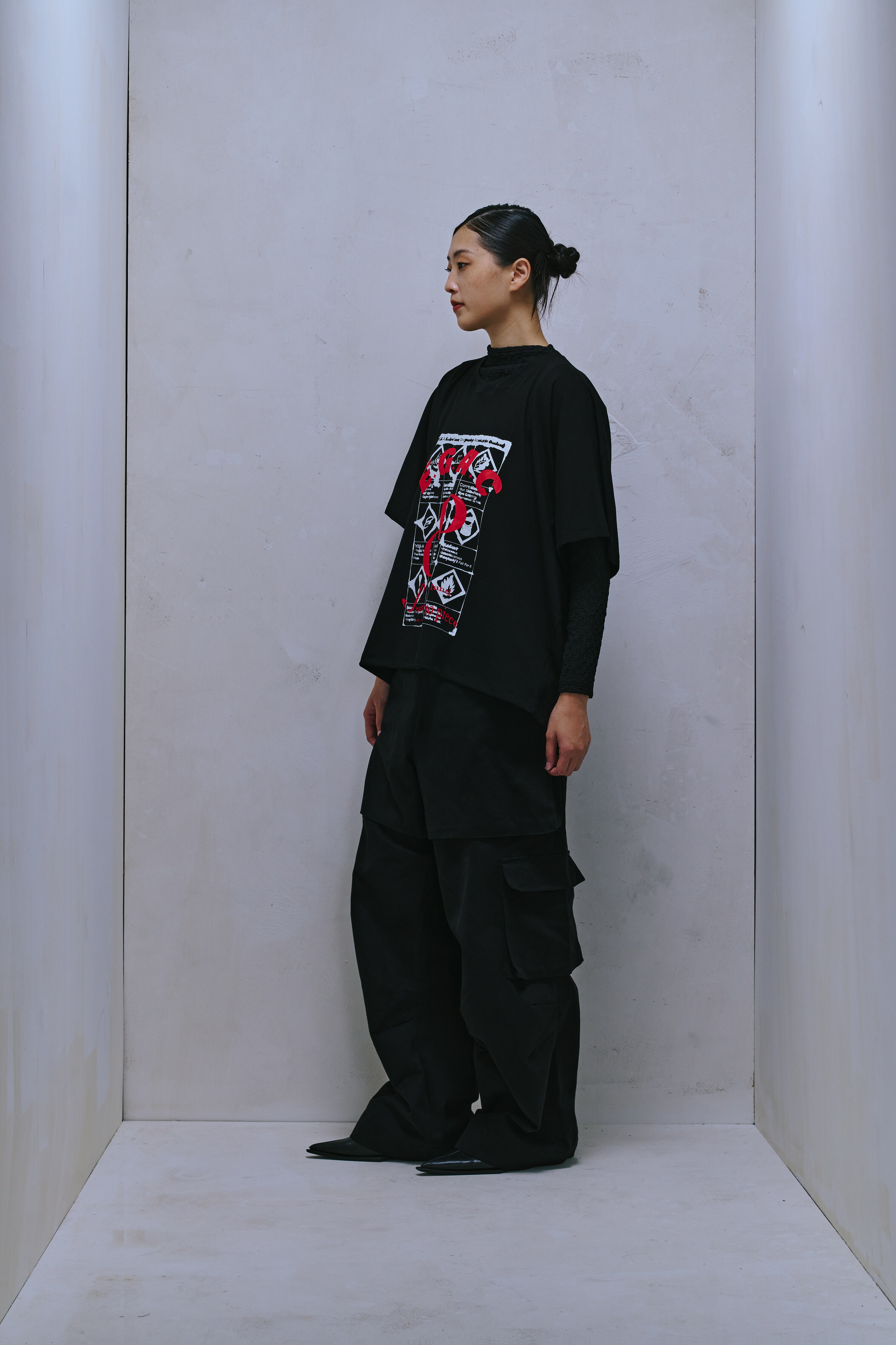 POSTER PRINT SHORT-SLEEVE “JUST LIKE T” TEE