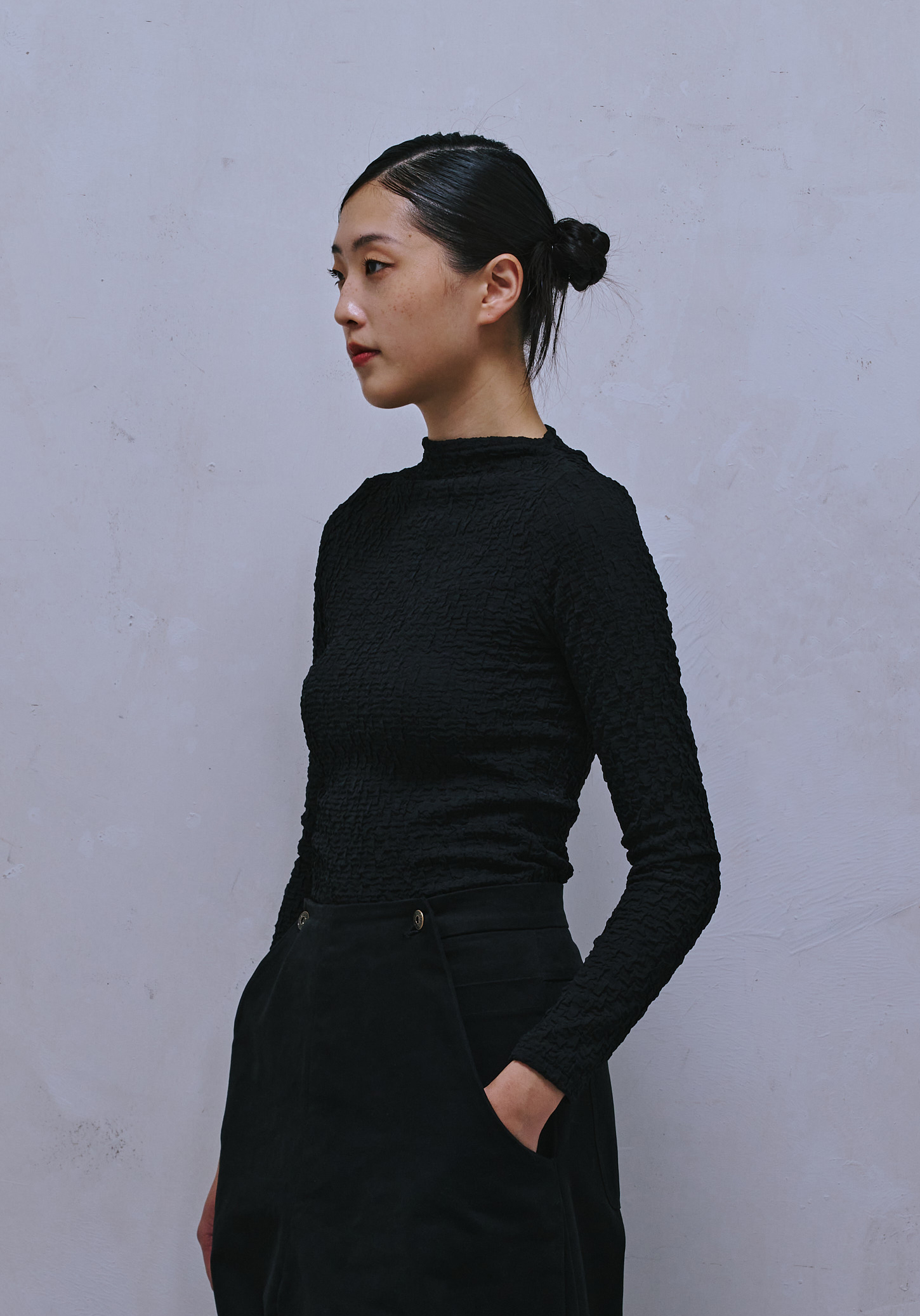 TEXTURE LONG-SLEEVE TURTLENECK TOP