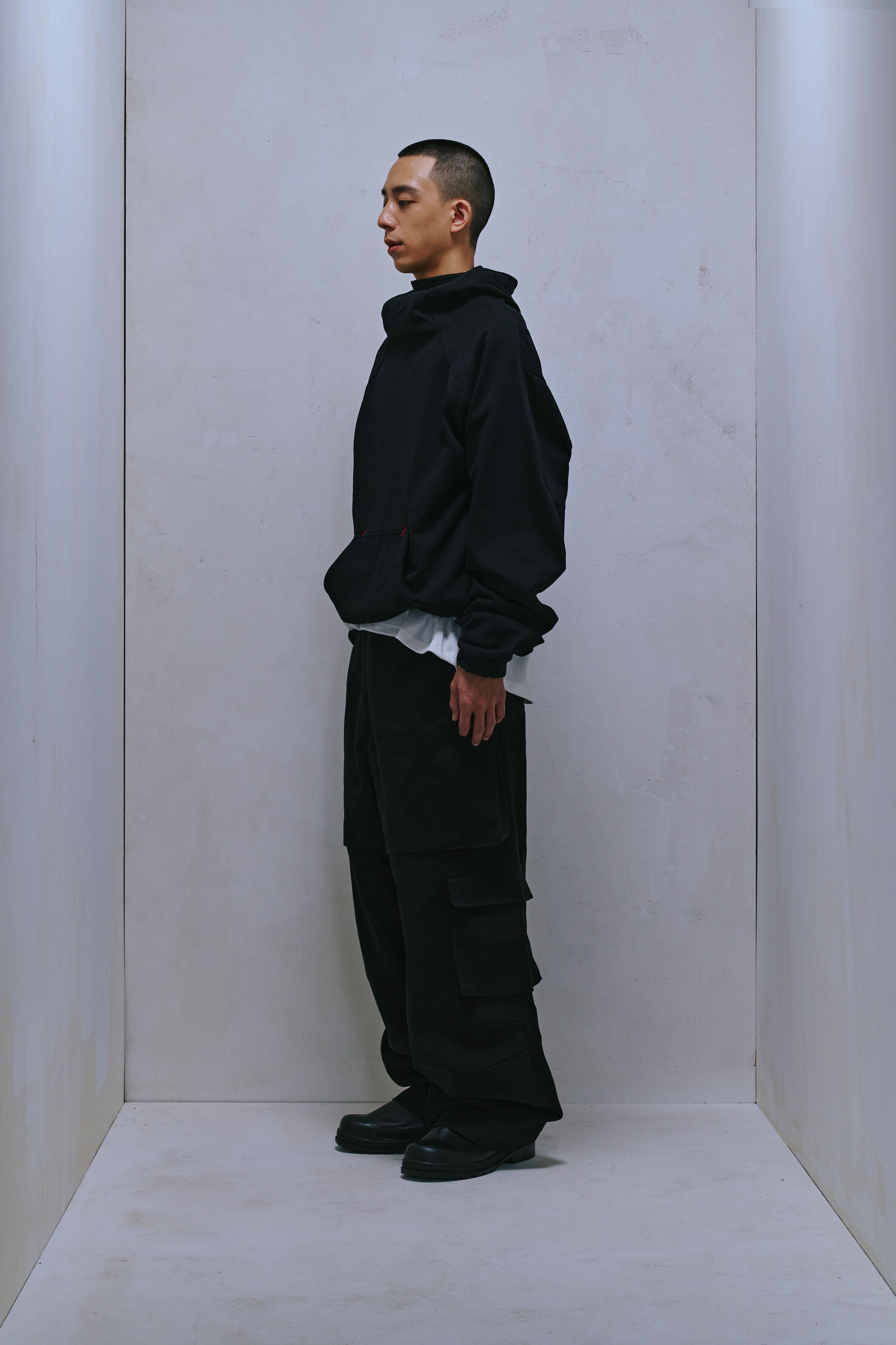LONG-SLEEVE “WEIRD” HOODIE