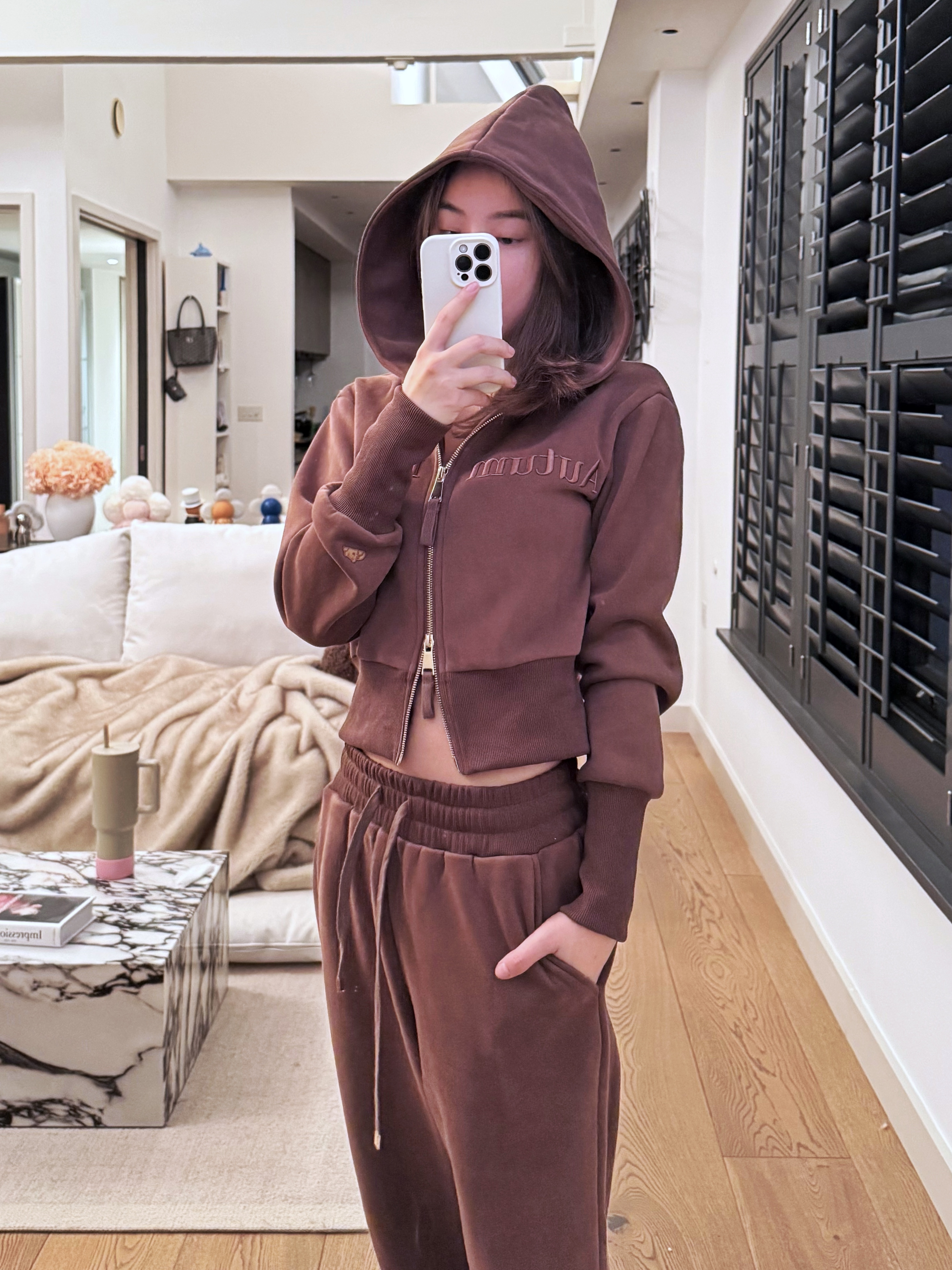 Autumn Day 寒流必備!保暖加絨刺繡連帽套裝