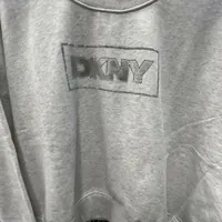 [S] DKNY RHINESTONE LOGO CREW NECK,OPTIC HTHR, DP4T1082-OHR (SD1087)