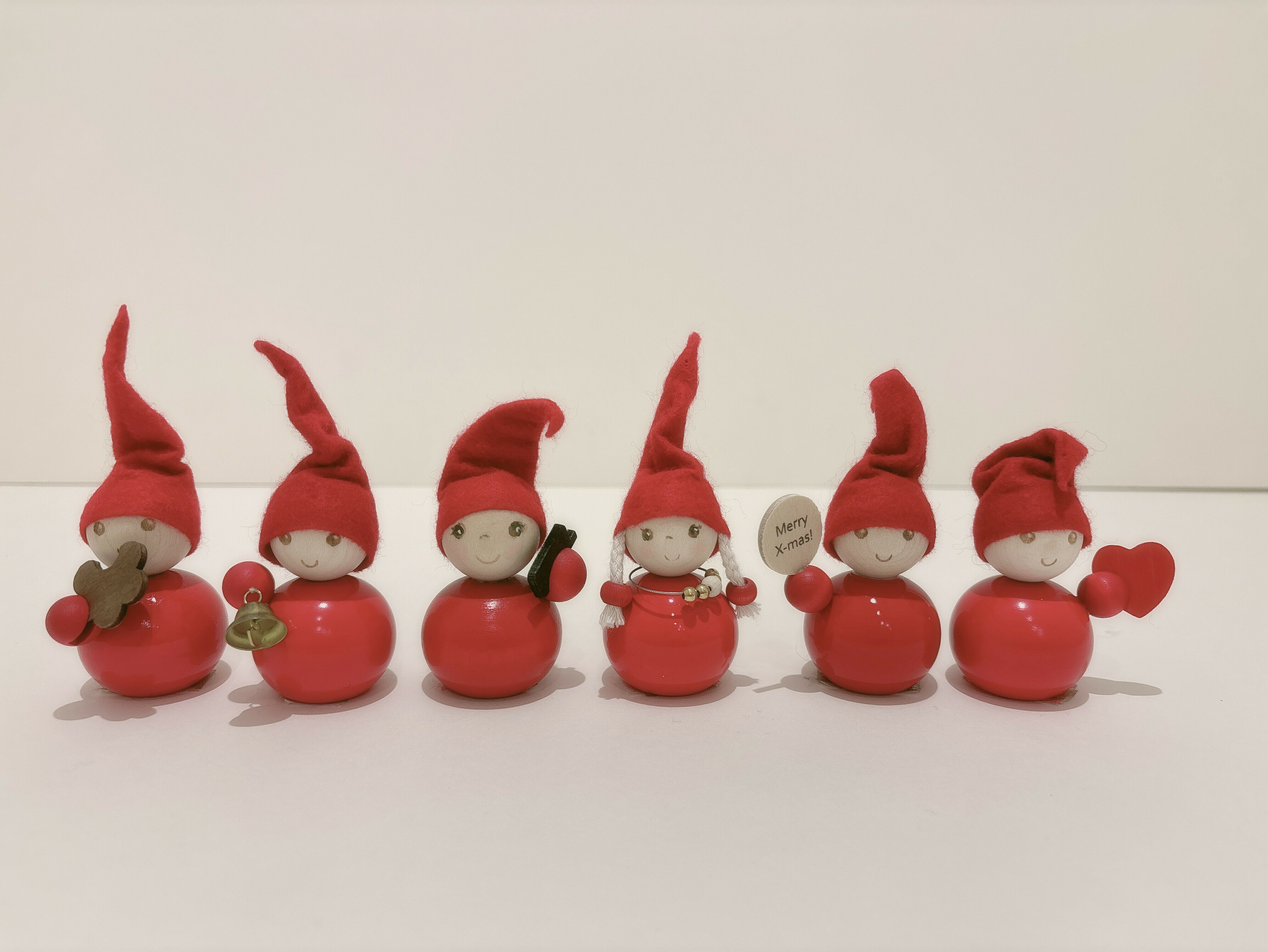 圓潤木頭娃娃（小紅）