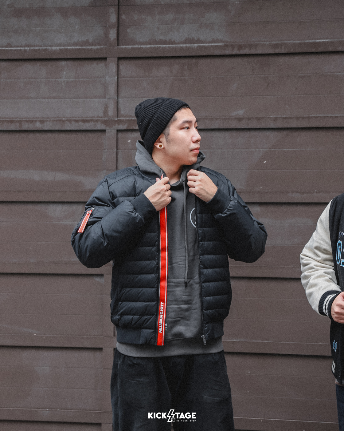 **特價商品售出無退換**男女款 PALLADIUM x JOTT RHONA BOMBERS 黑色 軍綠 海軍藍 聯名 飛行 羽絨 夾克 外套【1710106】