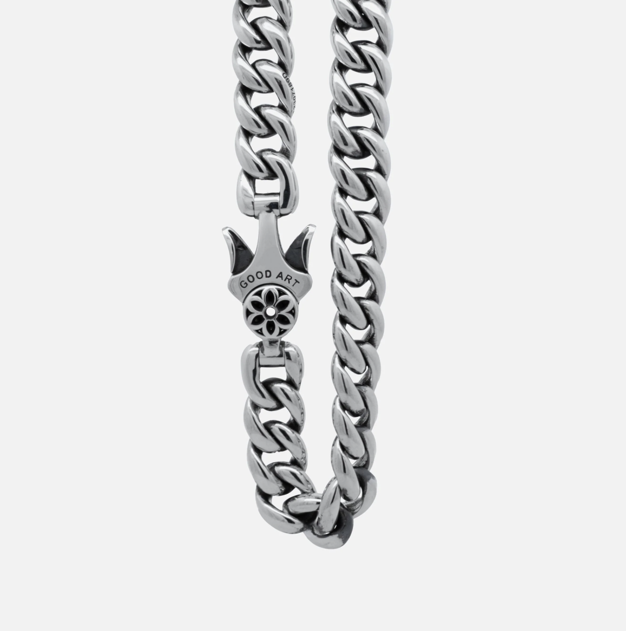 MODEL 10 LONG CHAIN – A