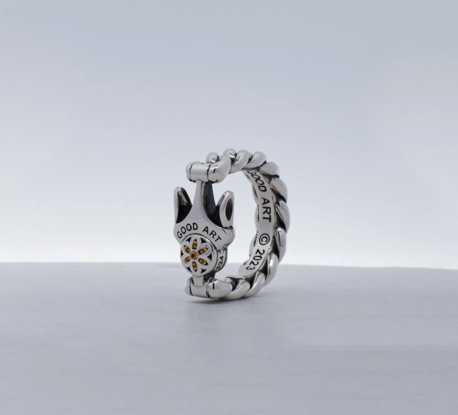 MODEL 10 – BROWN DIAMONDS – A