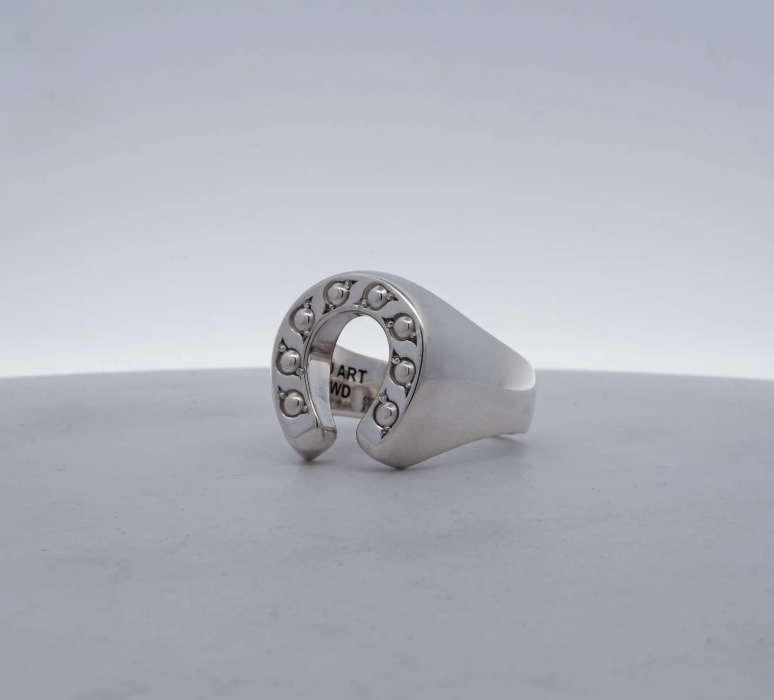 HORSESHOE RING – STERLING W/ D’S – AA